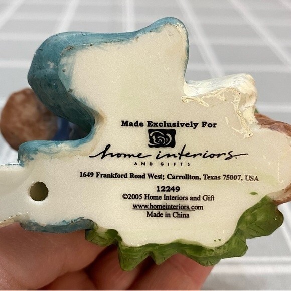 Home Interiors Spring Girl Boy Easter Bunny Rabbit Figurine Garden Flower Floral - Picture 7 of 8